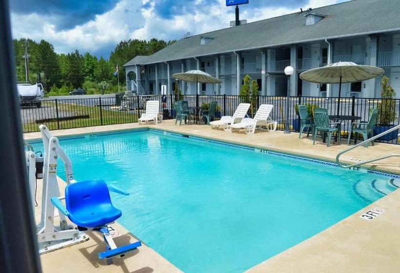 فندق على الطريق Days Inn By Wyndham Hardeeville Near Hilton Head