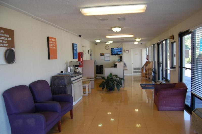 فندق على الطريق Days Inn By Wyndham Hardeeville Near Hilton Head