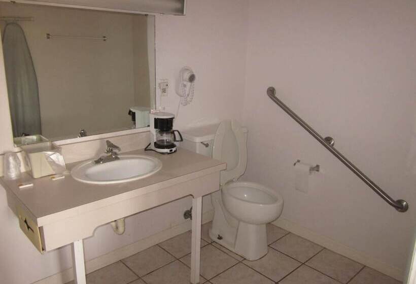 מוטל Westmont Inn  Lakeland