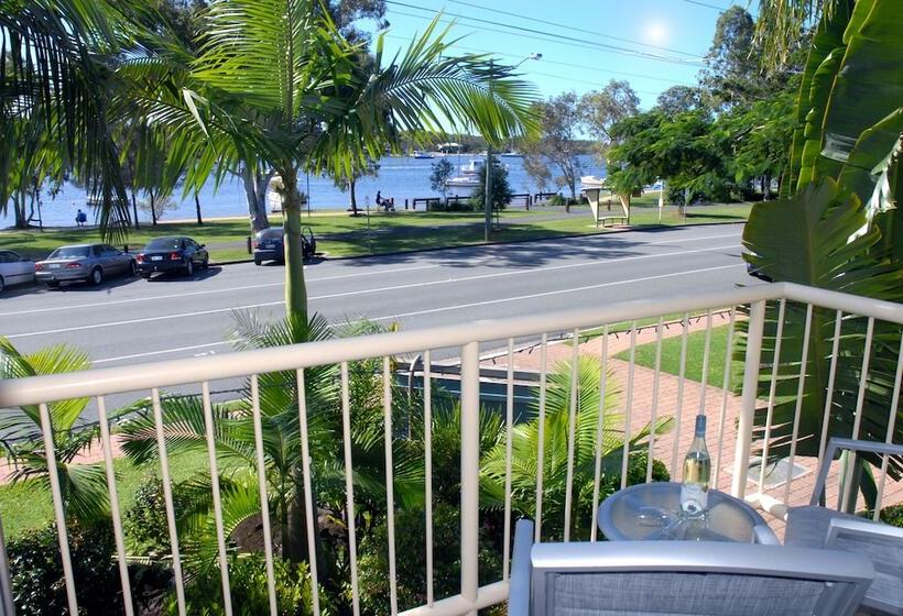 Noosa Village River Resort