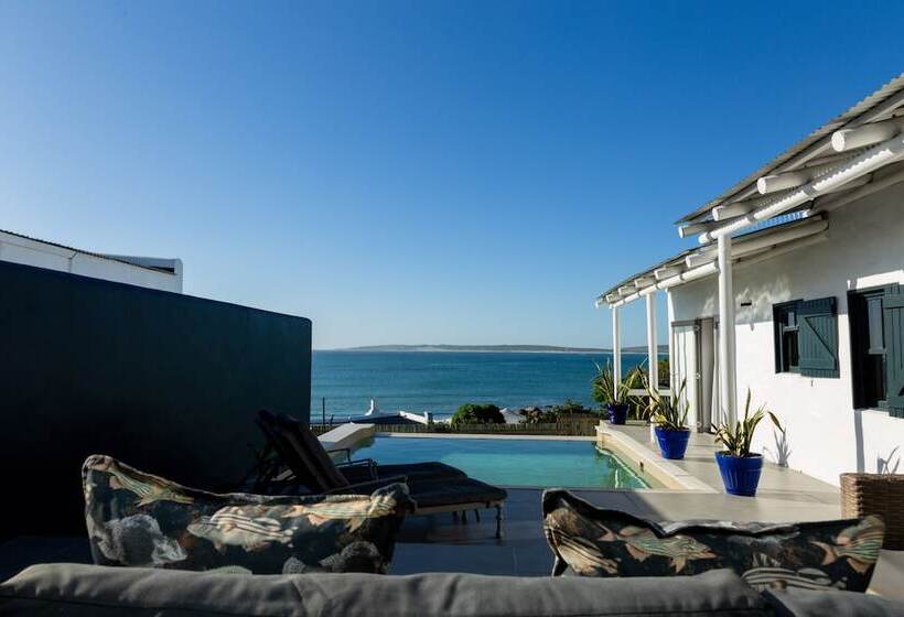 פנסיון Abalone Hotel & Villa S