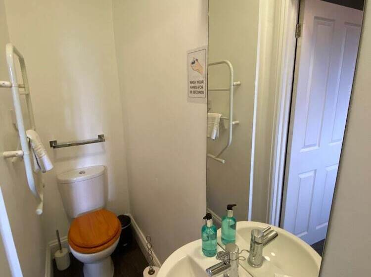 ペンション Ambleside Central