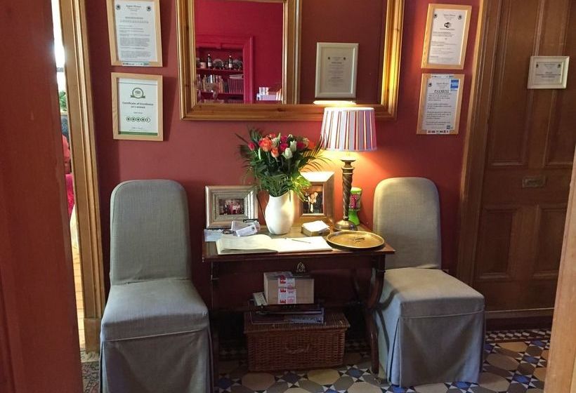 Пансион Appin House