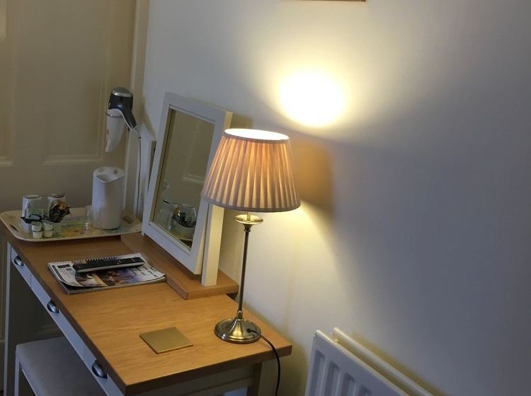 Пансион Appin House