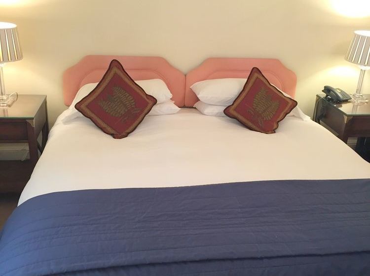 Пансион Appin House