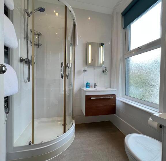 膳宿费 Birkdale Guest House