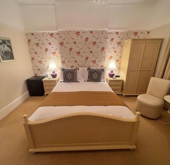 膳宿费 Birkdale Guest House