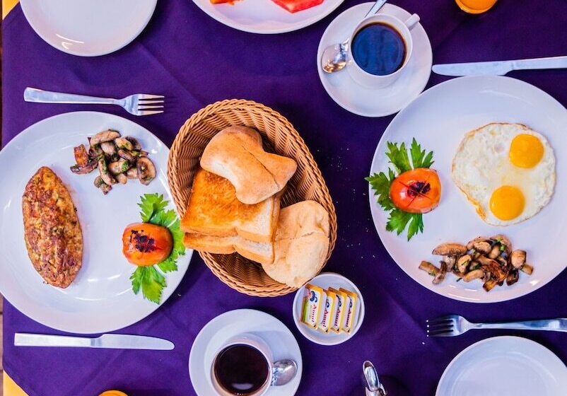 膳宿费 Bougainvillea Guest House