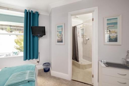 بنسيون Bridgeside Guest House