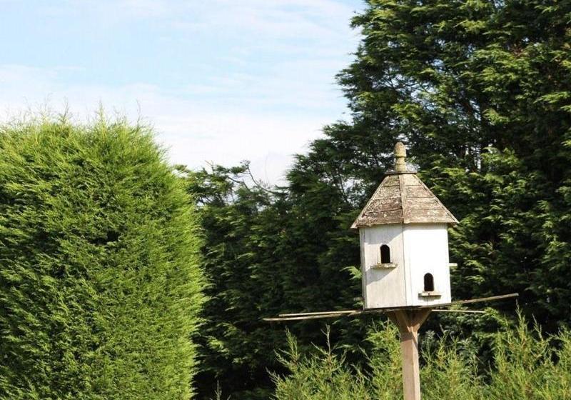 بنسيون Cannards Grave Farmhouse  B&b