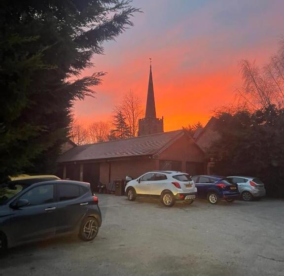 膳宿费 Church Farm Accommodation