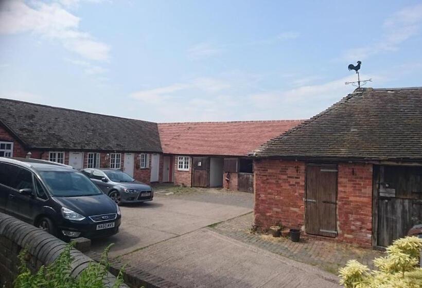 膳宿费 Church Farm Accommodation