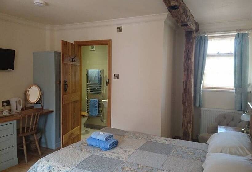 膳宿费 Church Farm Accommodation