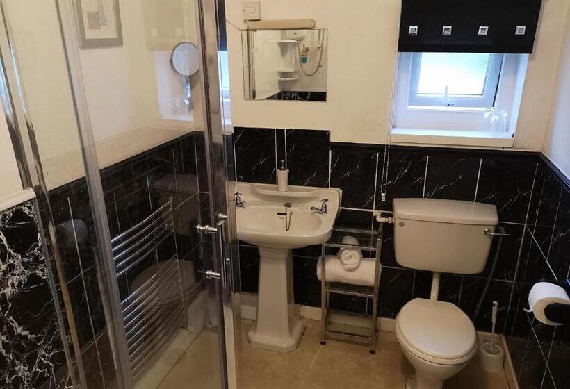 ペンション East Mount House