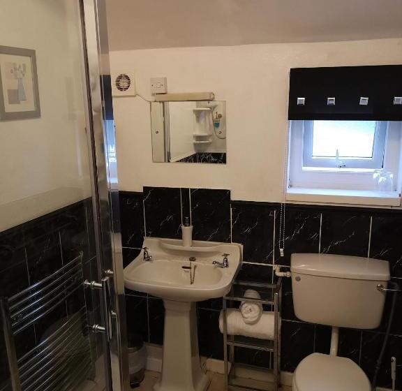 膳宿费 East Mount House