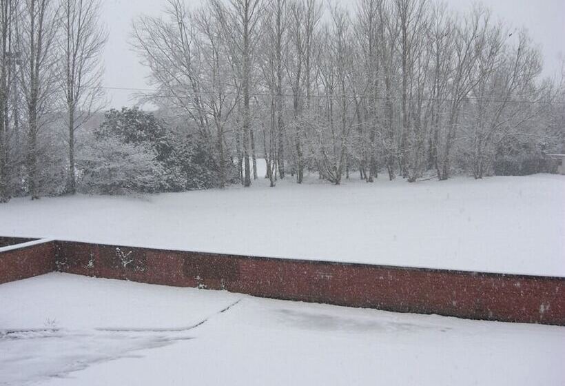 ペンション Hamilton House