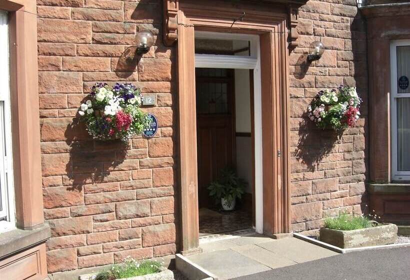 ペンション Hamilton House