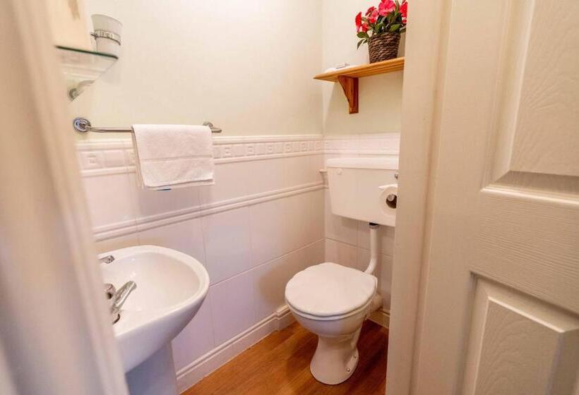 פנסיון Homelands Guest House