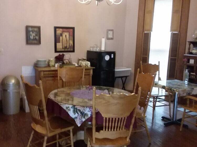 بنسيون Inn Port D Vino