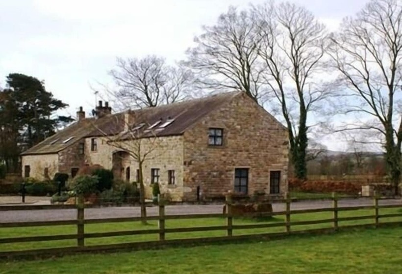 Пансион Middle Flass Lodge