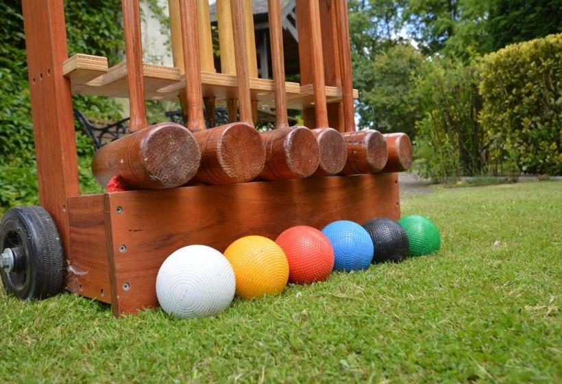 Пансион Old Presbytery Guest House