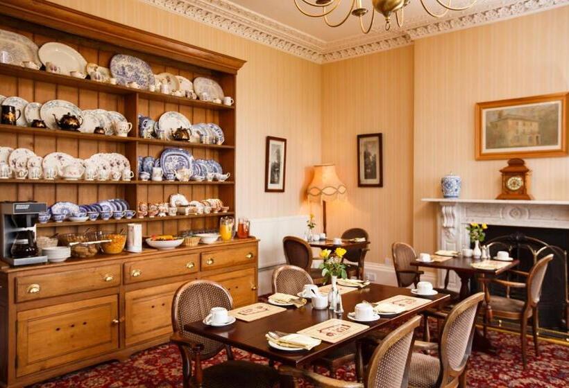 膳宿费 Portclew House