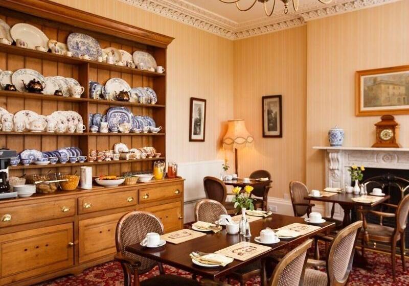 膳宿费 Portclew House