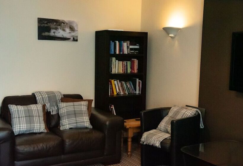 Пансион Promenâd Bed & Breakfast