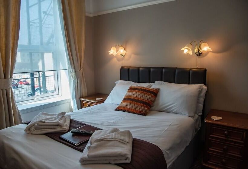 بنسيون Promenâd Bed & Breakfast