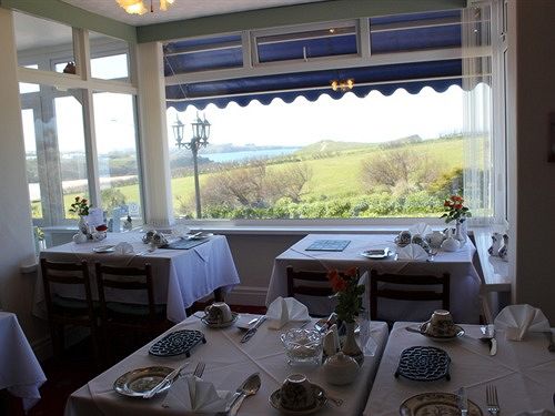 بنسيون Rolling Waves