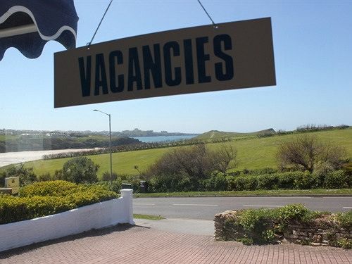 بنسيون Rolling Waves