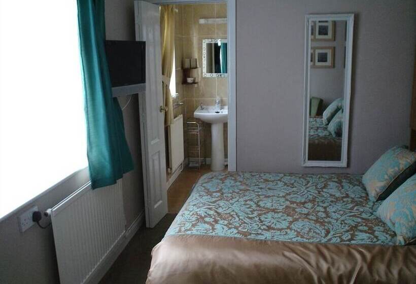 פנסיון Rosedene Guesthouse