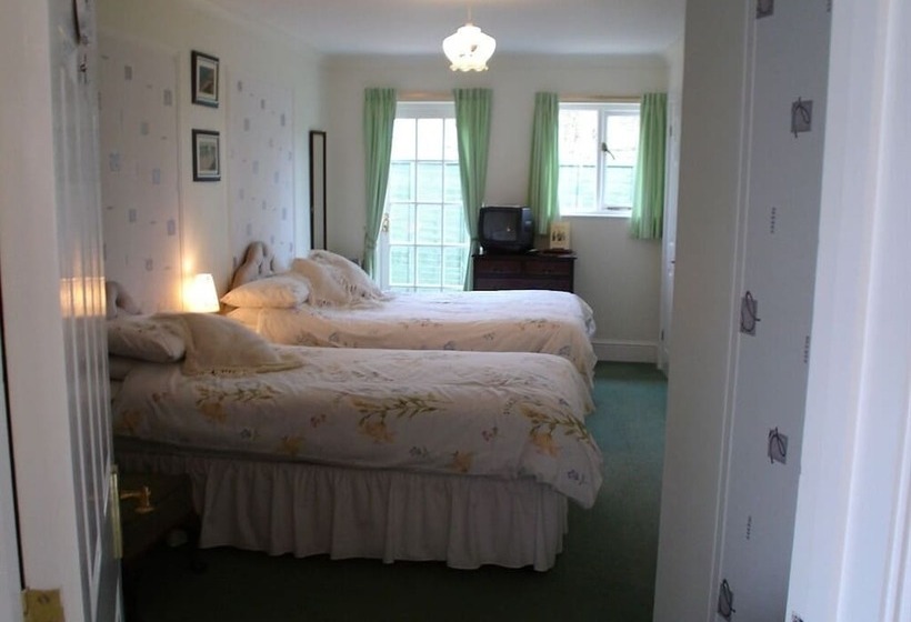 פנסיון Rosedene Guesthouse