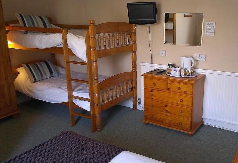 پانسیون Saffron House