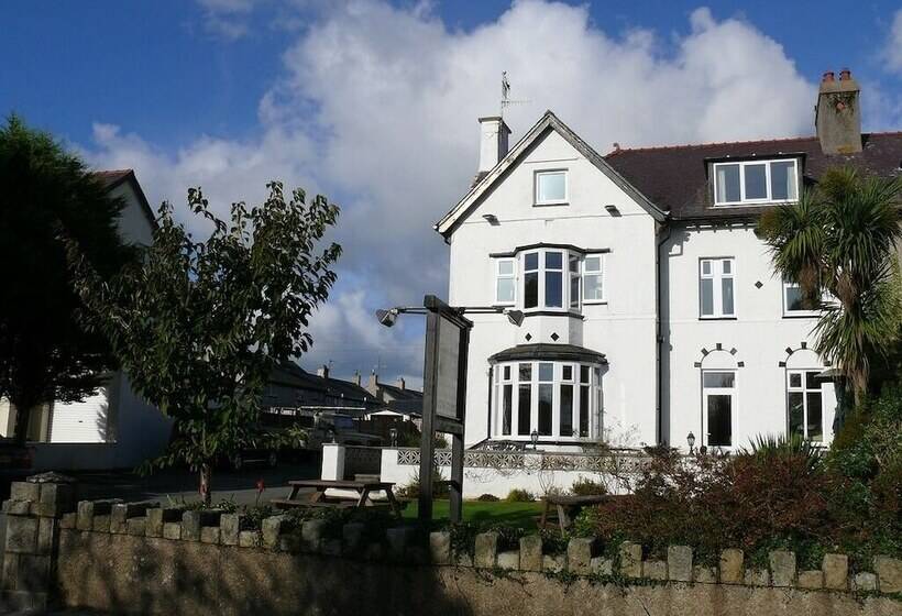 膳宿费 The Egryn Abersoch Llp