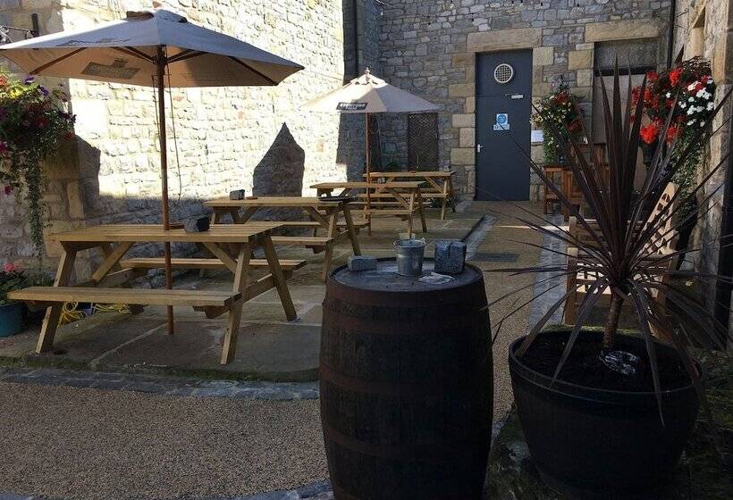 ペンション The Royal Station