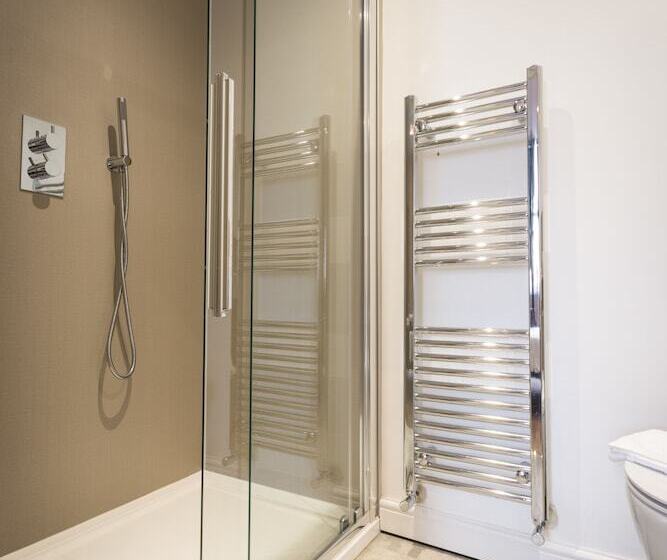 ペンション The Royal Station