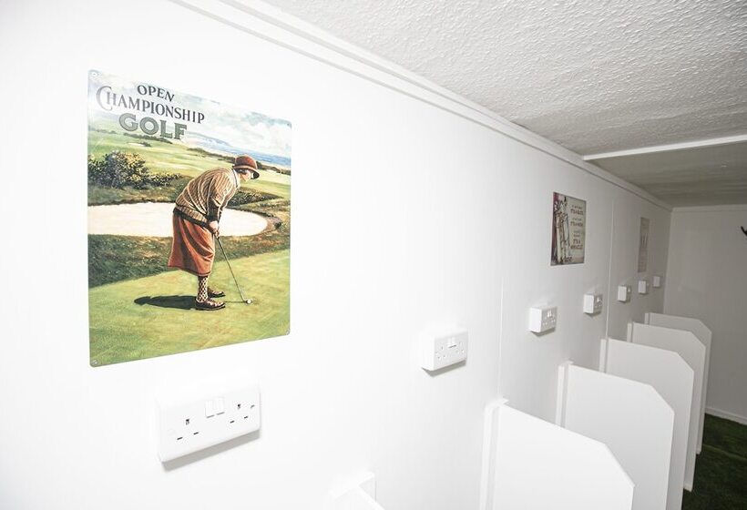 Пансион The Stamford