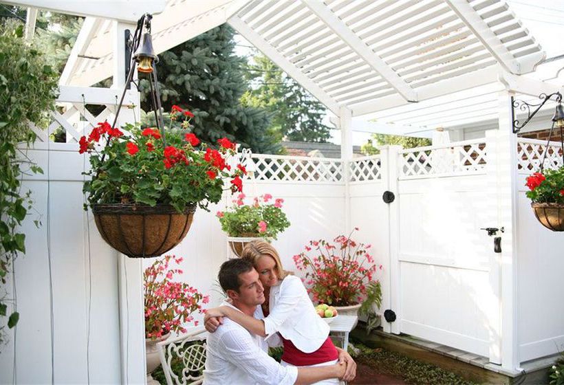 Prairieside Suites Luxury Bed & Breakfast