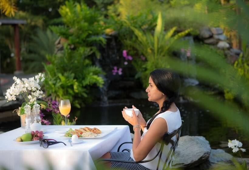 استراحتگاه Royal Torarica