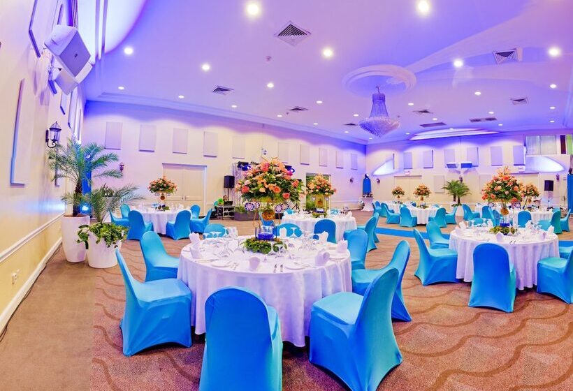 استراحتگاه Royal Torarica