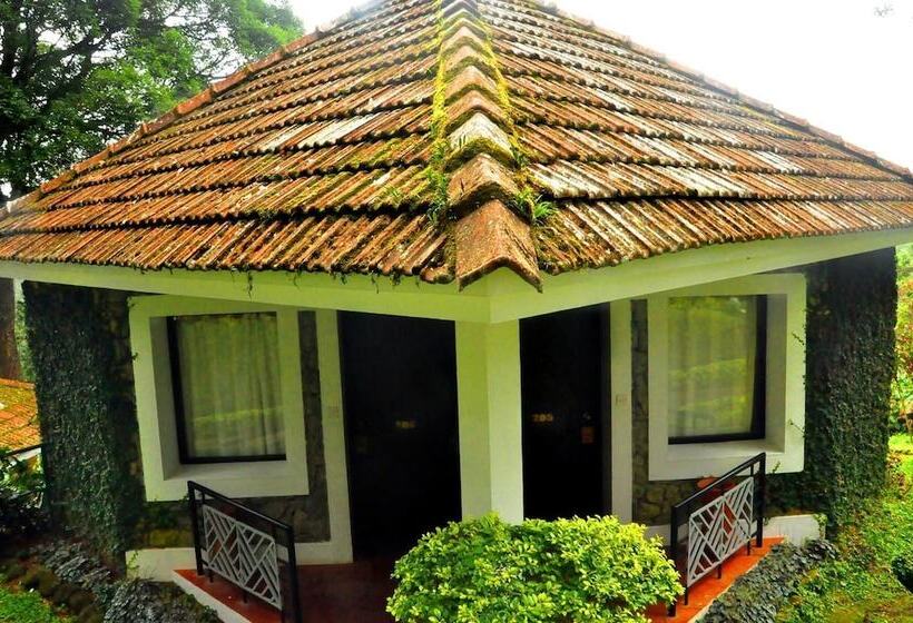 リゾートホテル The Tall Trees Munnar