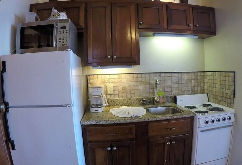 אתר נופש Tradewinds Paradise Villas