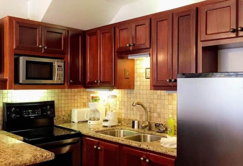 אתר נופש Tradewinds Paradise Villas