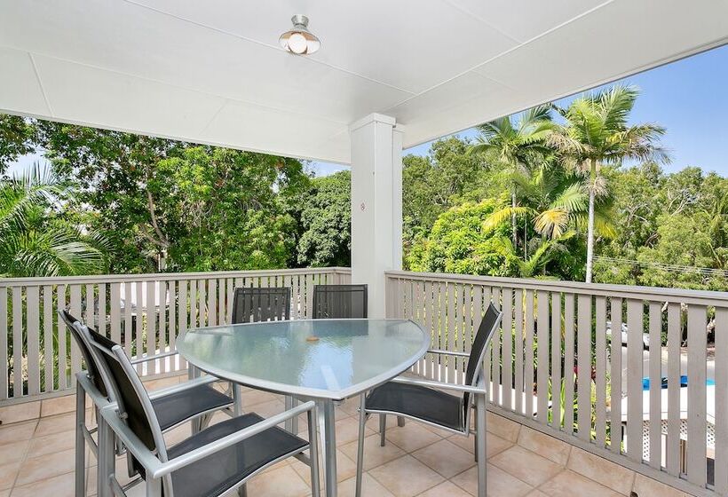 Seascape Holiday At The Queenslander