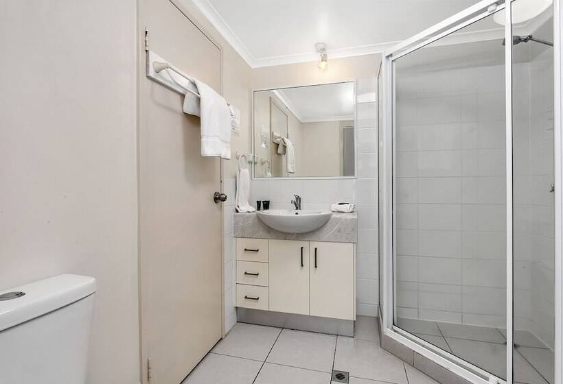 Seascape Holiday At The Queenslander