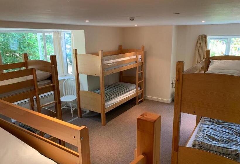 Stonehenge Hostel   Yha Affliated