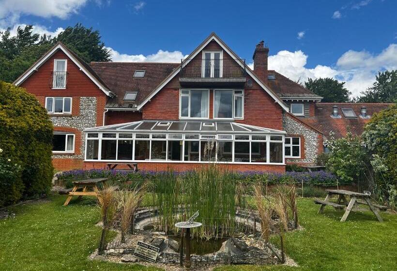 Stonehenge Hostel   Yha Affliated