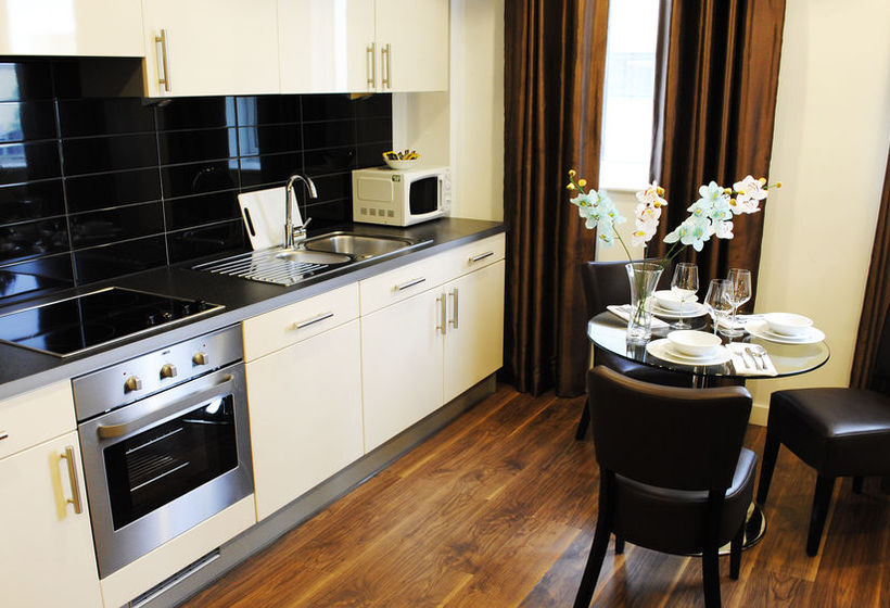 The Heart Apartments @ Mediacity Uk