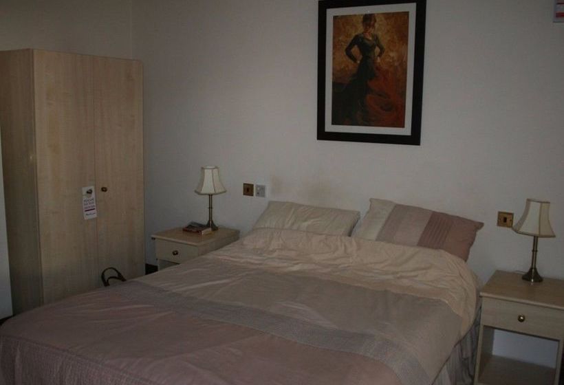 The Stilton Cheese Inn - B&b